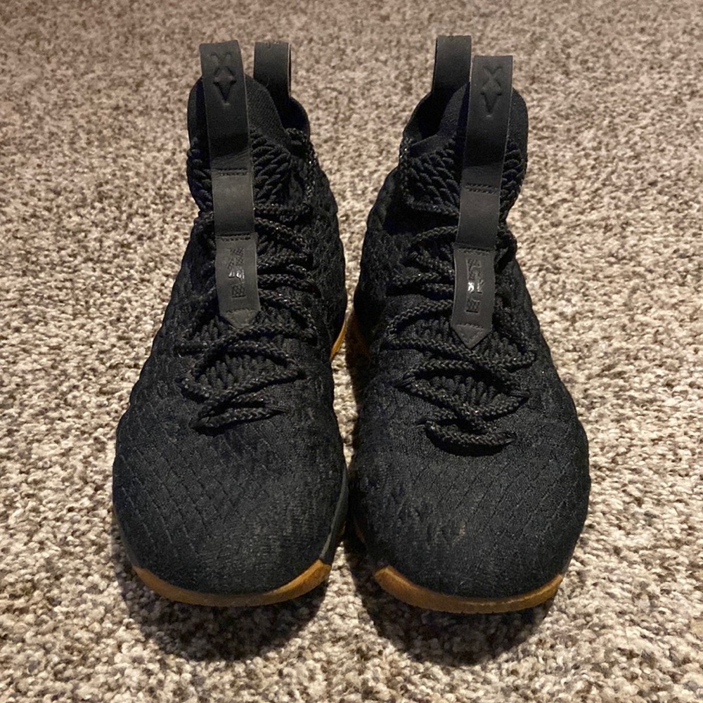 Nike LeBron 15 “Black Gum”